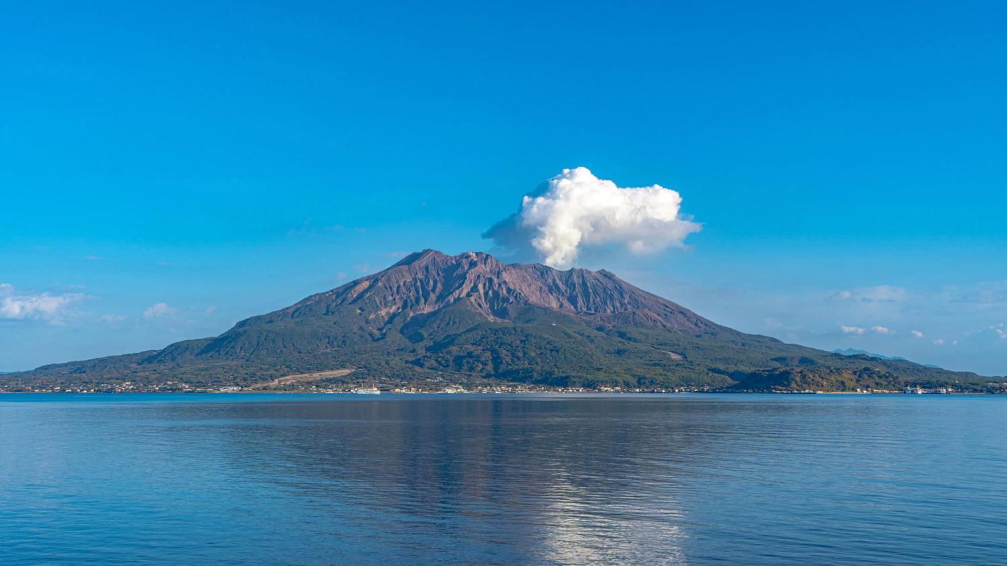 Toyoko Inn Kagoshima Chuo Eki Higashi Guchi Luaran gambar